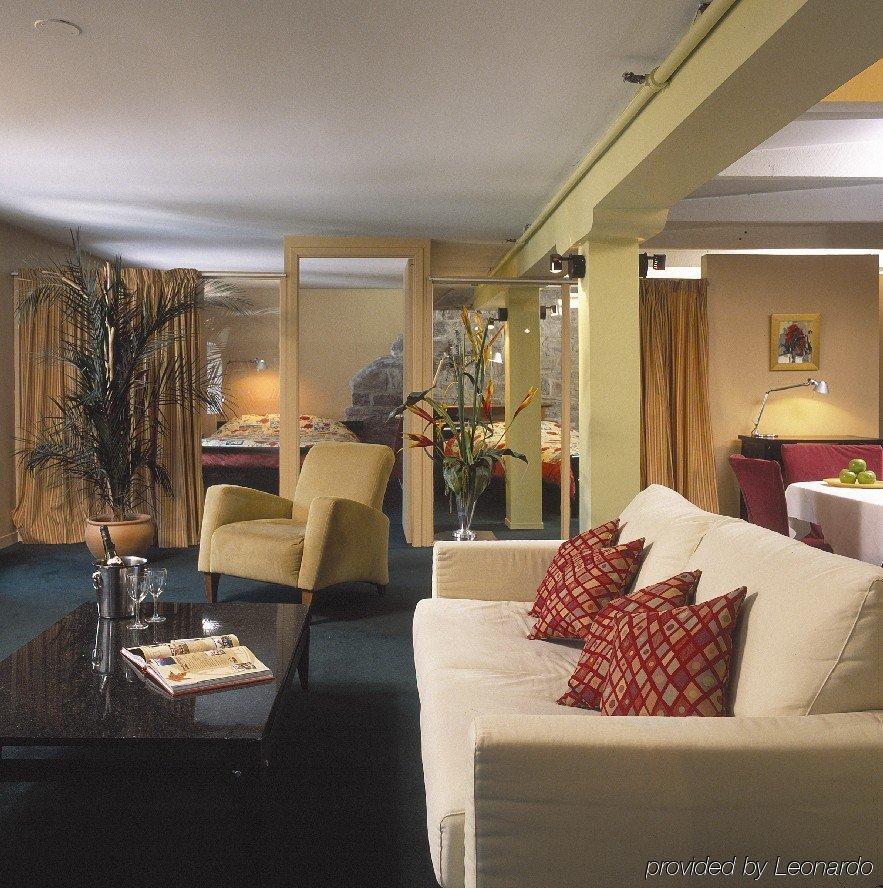 Hotel Le Priori Ville de Québec